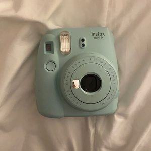 Instax mini 9 Polaroid camera